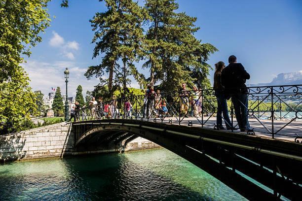 Apartament Chez Caroline Annecy Zewnętrze zdjęcie